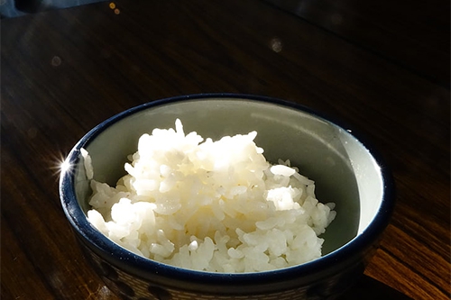 风水堂：梦见米饭的民间解释！
