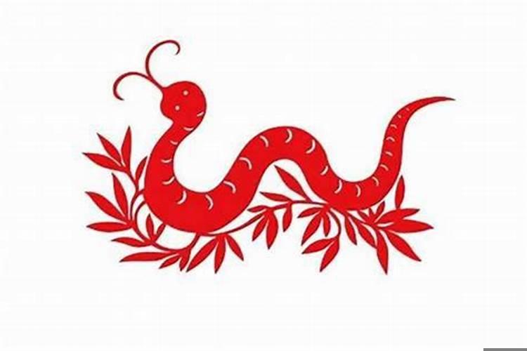 2001年属蛇与牛的般配吗？属蛇女的生肖