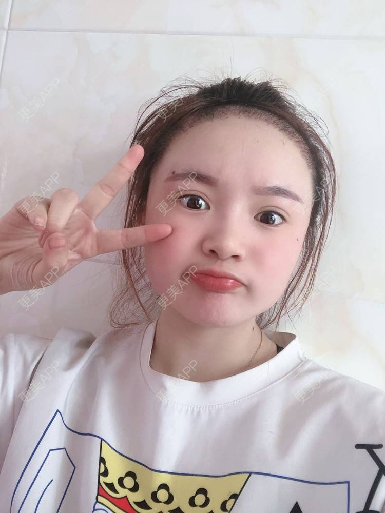 相术大师揭秘人生初恋心声