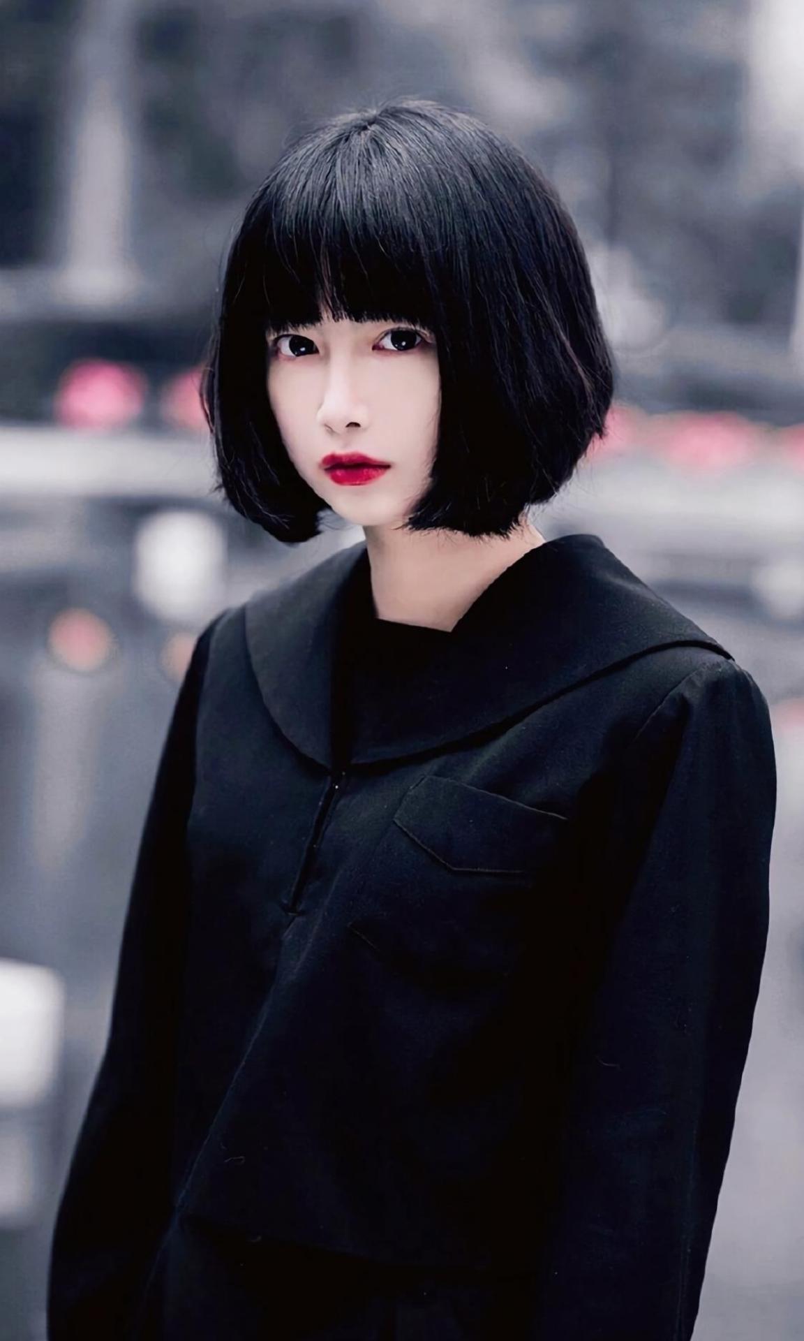b型血女人的性格特点 B型血女生性格解析
