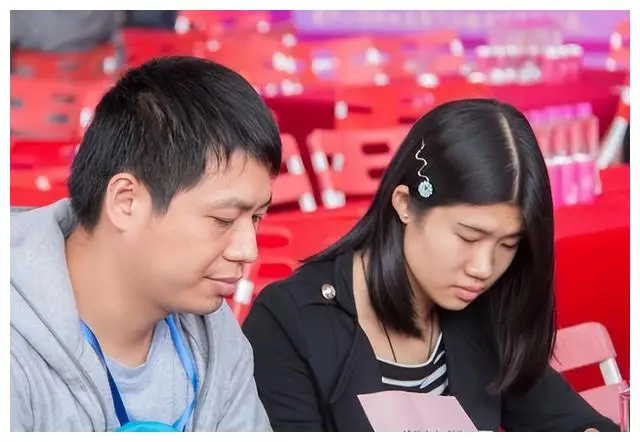b型血女人的性格特点 B型血女生性格解析