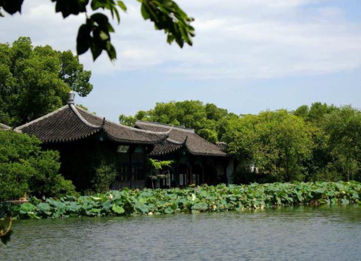 在线算命看什么属相的人虚伪