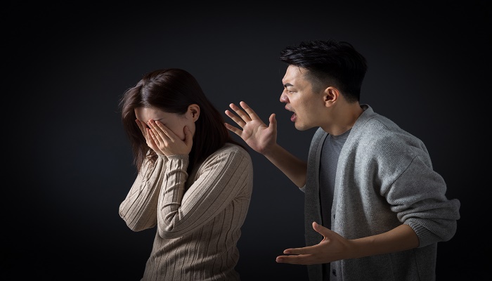 已婚娘家失火梦见女人生孩子_梦到娘家失火_已婚女人梦见娘家失火
