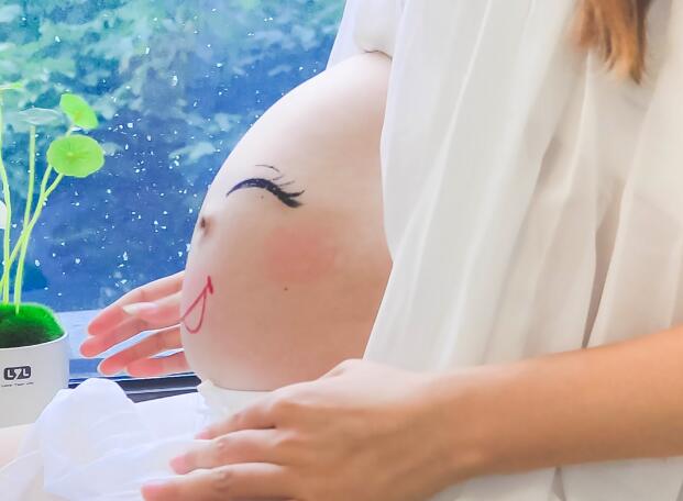 已婚女人梦见怀双胞胎是什么意思 梦见怀双胞胎预兆什么