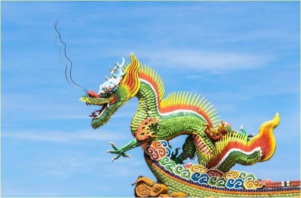 属龙的今年运势怎么样2023_今年属龙的财运和运气如何2023年_属龙人2023年全年运势详解