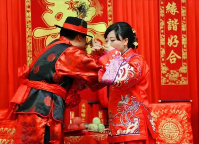 女命壬寅时看婚姻_壬寅时女命八字如何_壬寅女命相貌性格