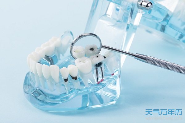 吐碎牙梦见出来好多虫子_梦见吐出来一大把碎牙_吐碎牙梦见出来好多血