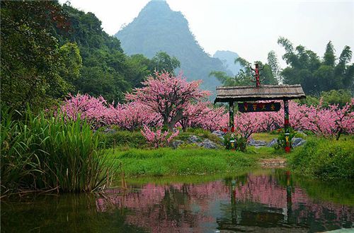 桃花源记受什么思想影响_如何看待桃花源记思想_桃花源记看法