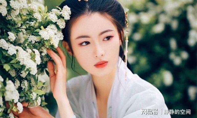 八字算命生辰合婚怎么看_生辰八字合婚算命_生辰八字合婚测算