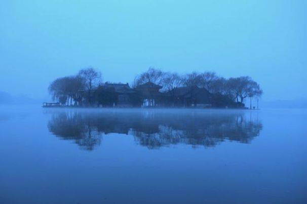 死去预兆梦见人是什么意思_人死了梦见他是什么意思_梦见死去多年的人是什么预兆