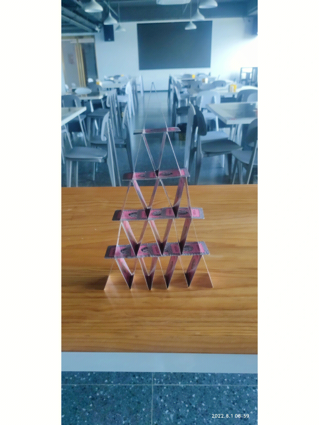 扑克金字塔算卦_金字塔扑克牌算卦解释_金字塔扑克牌算命