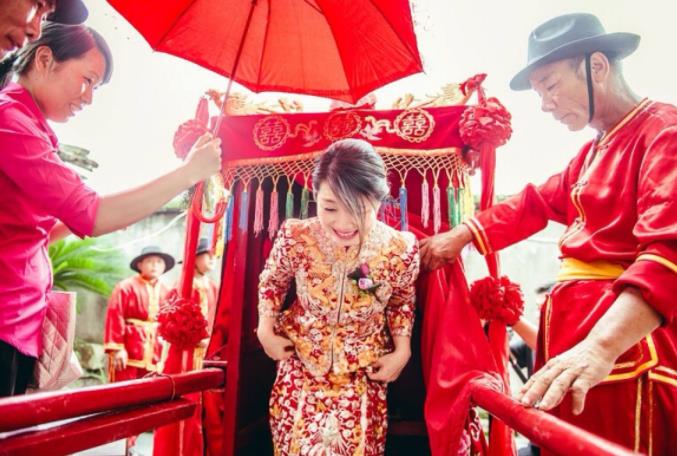 善于经营婚姻的八字女命,婚姻幸福长久 善于经营婚姻的八字女命,婚姻幸福长久
