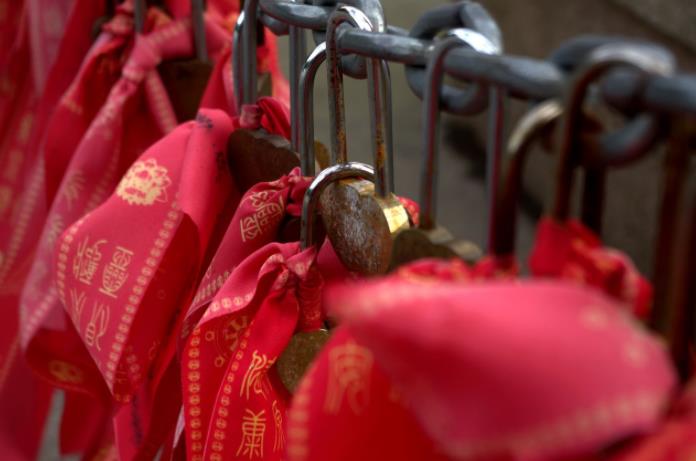 不适合做老公的八字男命,女人遇到要躲开 不适合做老公的八字男命,女人遇到要躲开